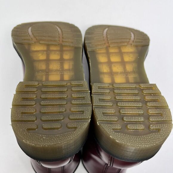 Dr. Martens 1460 Smooth Leather Lace Up Ankle Boots Cherry Red Size 7 Comfy Shoe - Picture 9 of 10